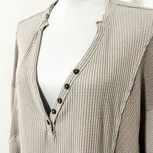 Free People We The Free Castillo Henley Medium Long Sleeve Women Patch Work EUC - Picture 3 of 12